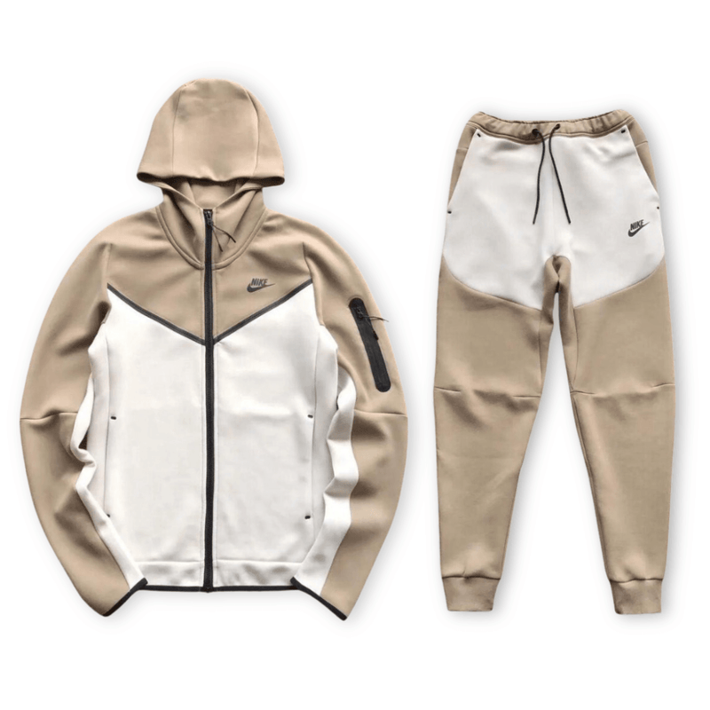 Conjunto NK Sportswear Tech Fleece